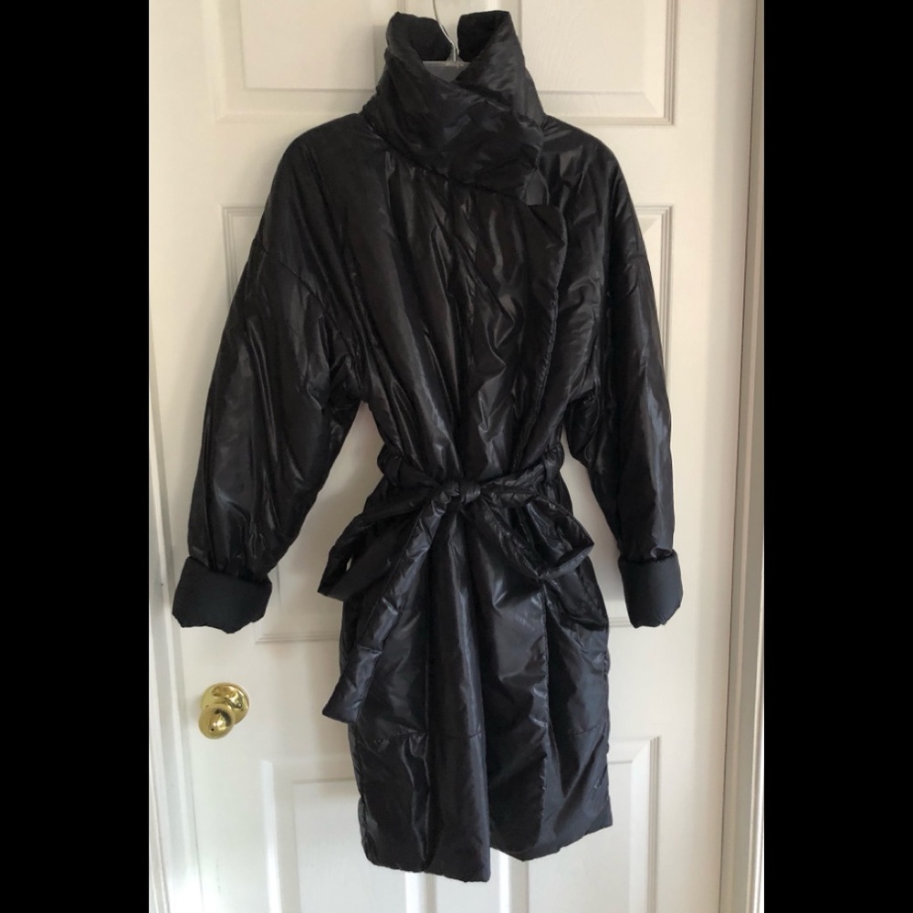 Rare blk Norma Kamali puffer sleeping bag coat” L Length Measures 35 Inches